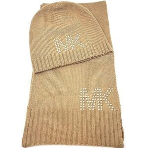 NWT MK Michael Kors Dome Studded Scarf & Hat Set